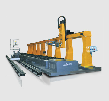 J9集团CNCG系列大管径摩擦盘数控相贯线切割机