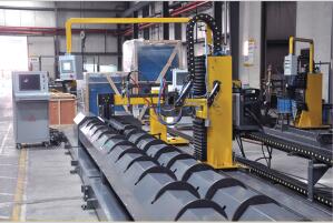 J9集团CNCG系列摩擦盘数控相贯线切割机